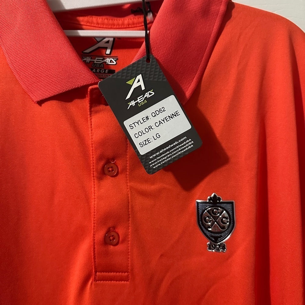NWT MEN'S AHEAD PERFORMANCE QD62 POLO, SIZE: L, COLOR: CAYENNE Silver Emblem